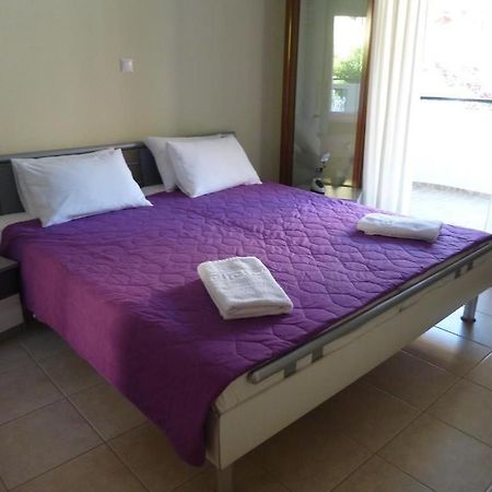 Anesis Apartments Agia Marina  Zewnętrze zdjęcie