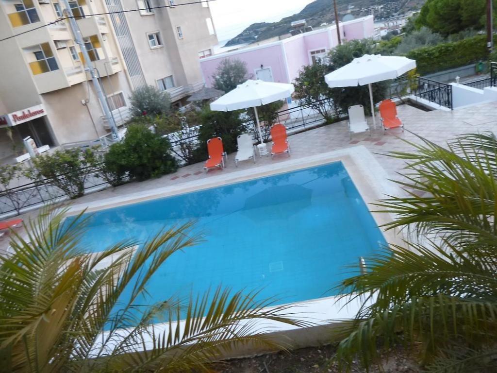 Anesis Apartments Agia Marina  Zewnętrze zdjęcie
